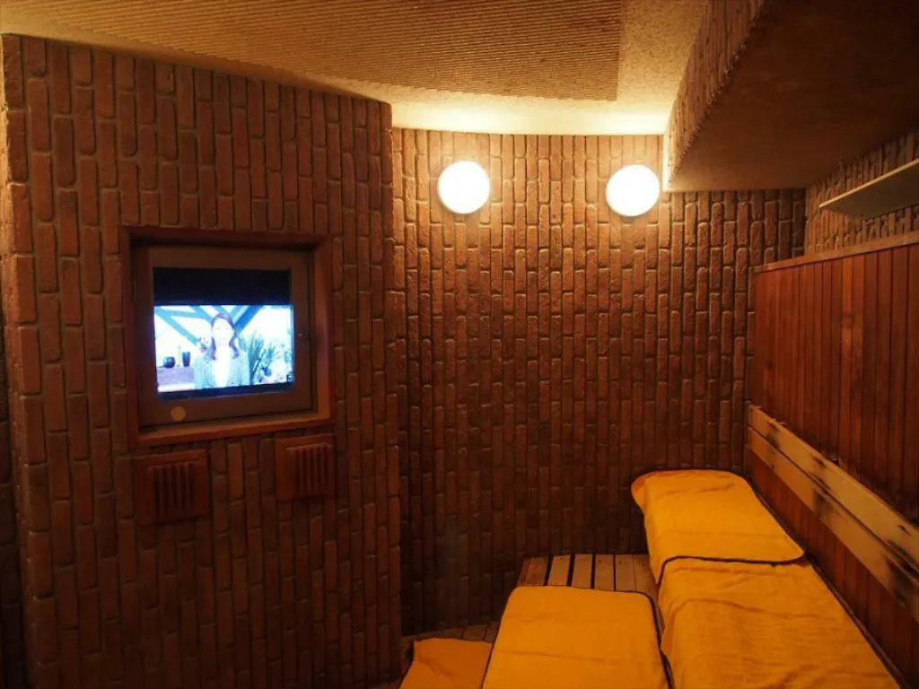 Capsule Hotel Shibuya Tokyo 0*,